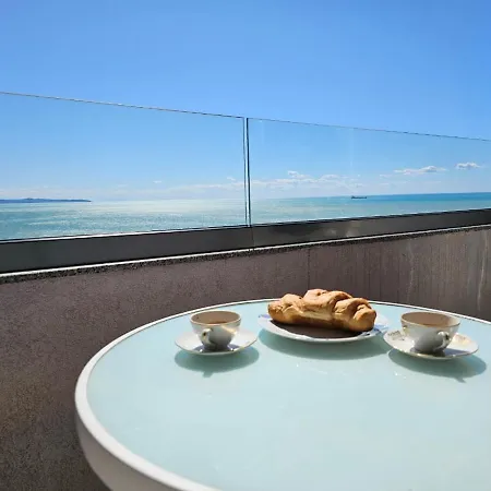 Appartement Sky & Sea View Luxury